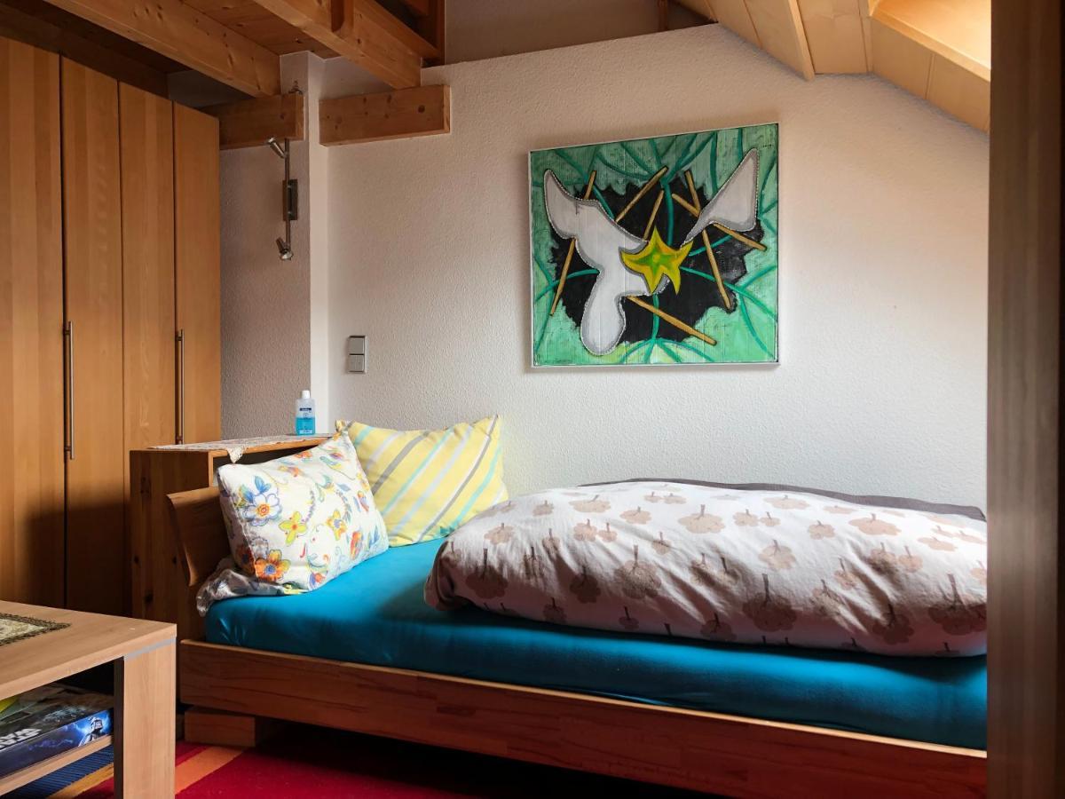 Doppelzimmer Dachgeschoss, Schnelles Wlan, Arbeitsplatz Und Garten Виннинген Экстерьер фото